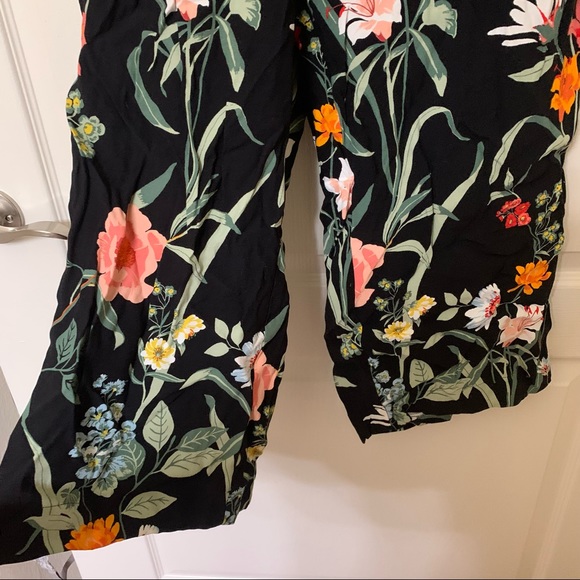 Petite LOFT Cropped Pant - Picture 4 of 7